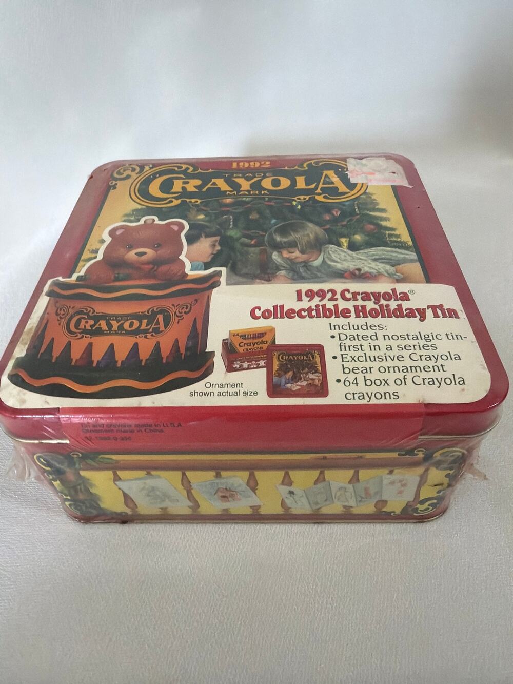 1992 Crayola collectible Holiday tin.